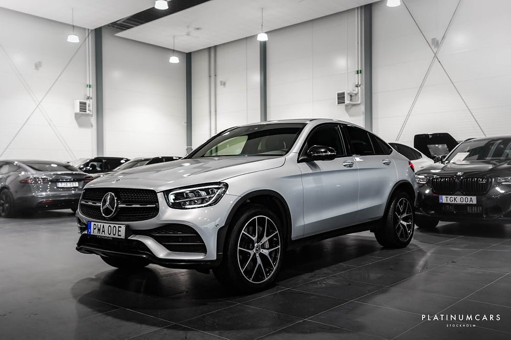 Mercedes-Benz GLC 300 e Coupé 4MATIC AMG / 360° / Taklucka / Värmare
