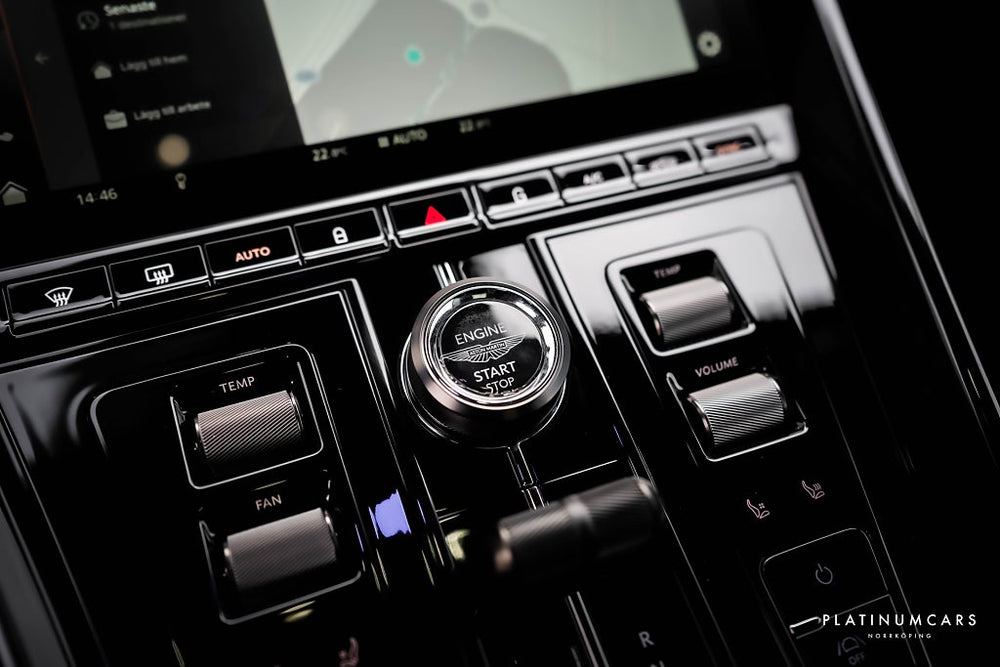 Aston Martin DB12 Coupé 680hk 2025 / "NY BIL" / LEASEBAR