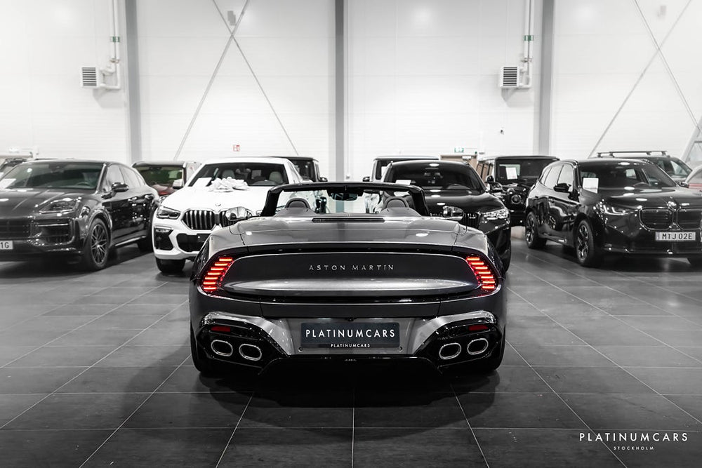 Aston Martin Vanquish Volante V12 835hk 2026