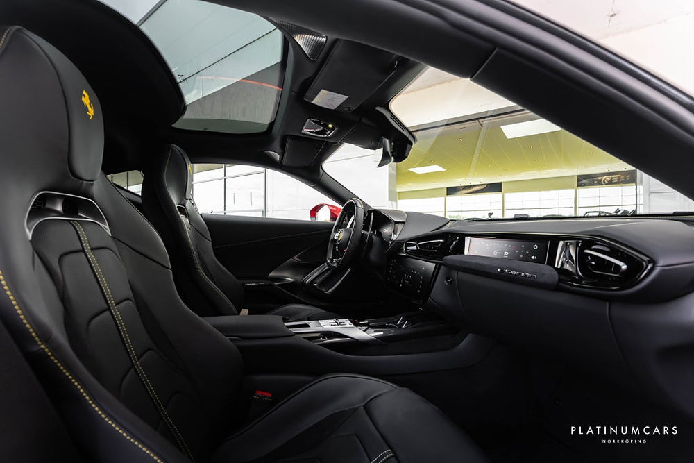 Ferrari 12Cilindri 2026 / ROSSO MAGMA / V12 / CARBON / PANORAMA / LEASEBAR