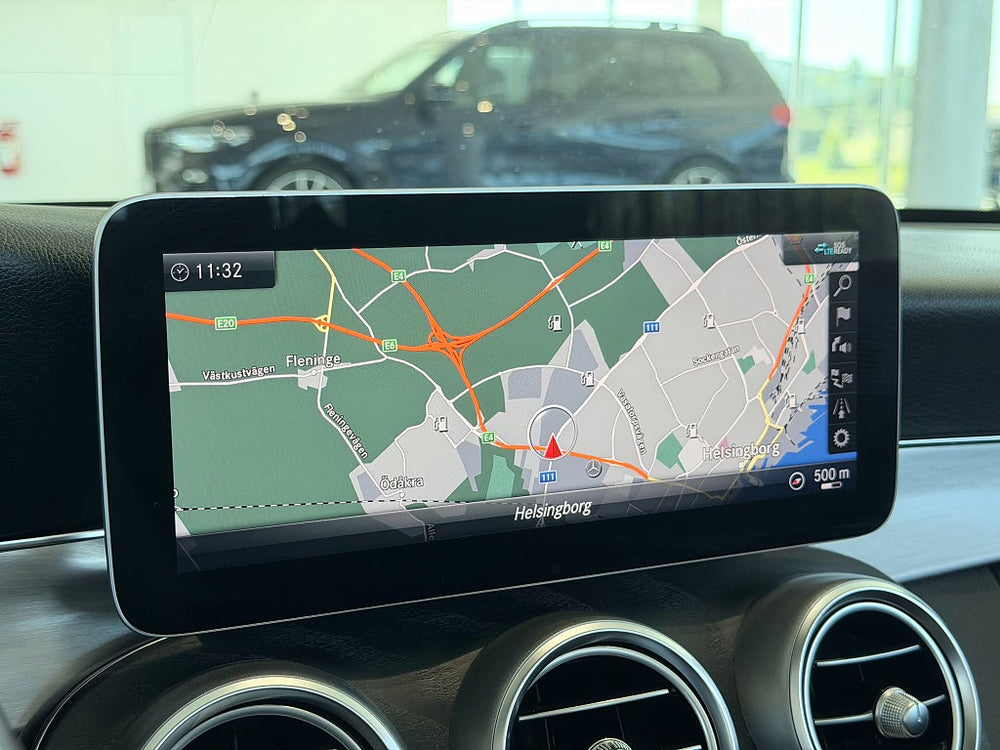 Mercedes-Benz C 300 AMG Cabriolet 258hk / Burmester / 360° / Navigation