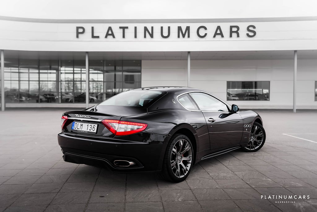 Maserati GranTurismo S MC-Shift 4.7 V8 439hk Coupé / Låga mil