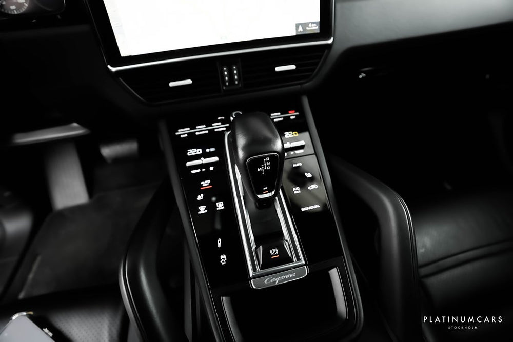 Porsche Cayenne E-Hybrid Coupé 462hk / SportDesign / Pano / BOSE