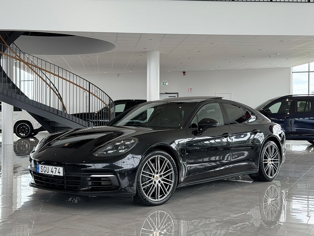 Porsche Panamera 4S V8 Diesel PDK 422hk / PDLS+ / CHRONO / PASM / BOSE