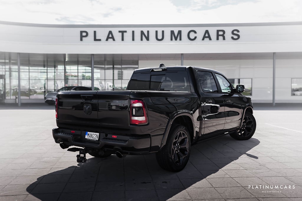 RAM 1500 Limited Night Rambox Tailgate V8 HEMI / LEASEBAR