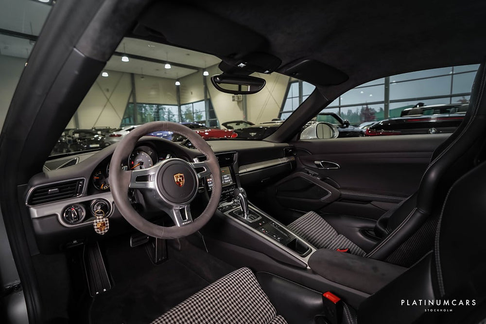 Porsche 911 991 GT3 PDK / LÅGA MIL / Skalstolar / Lyft / Sv.Såld
