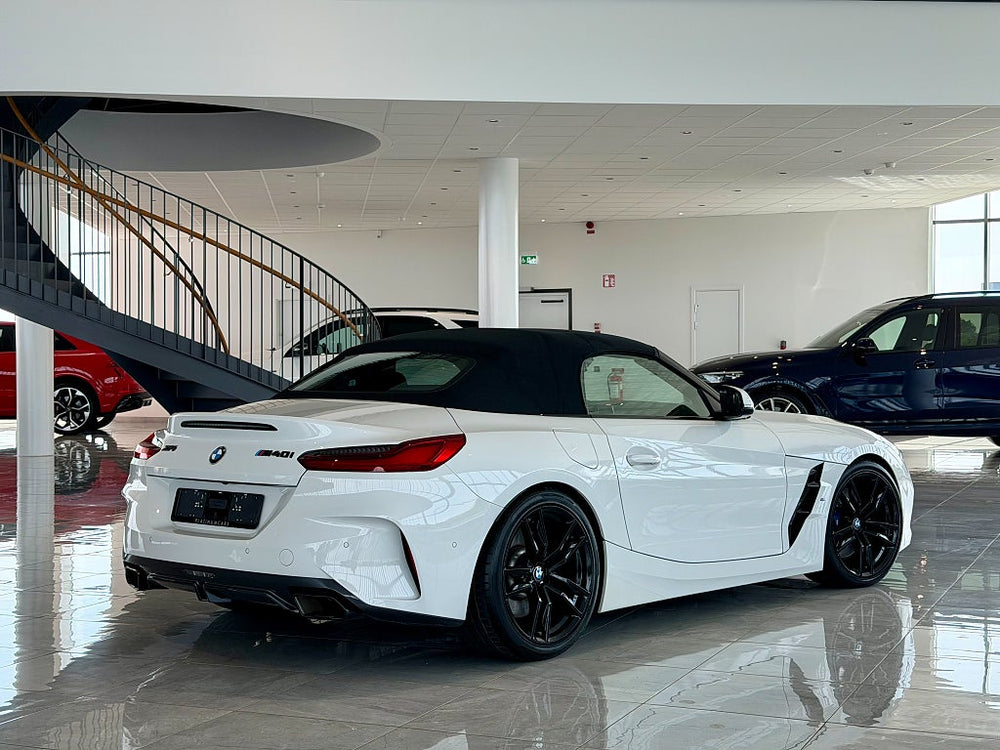 BMW Z4 340hk / Innovation / Head Up / H&K - HiFi / Navi