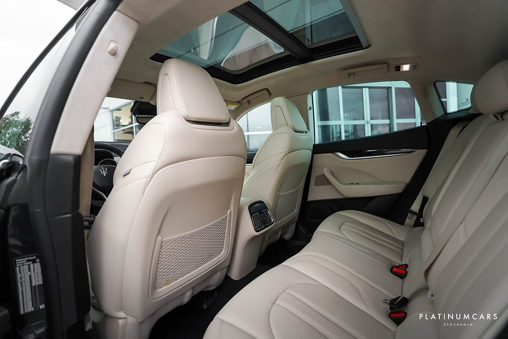 Maserati Levante S 430hk / Sv.Såld / Premium / Pano