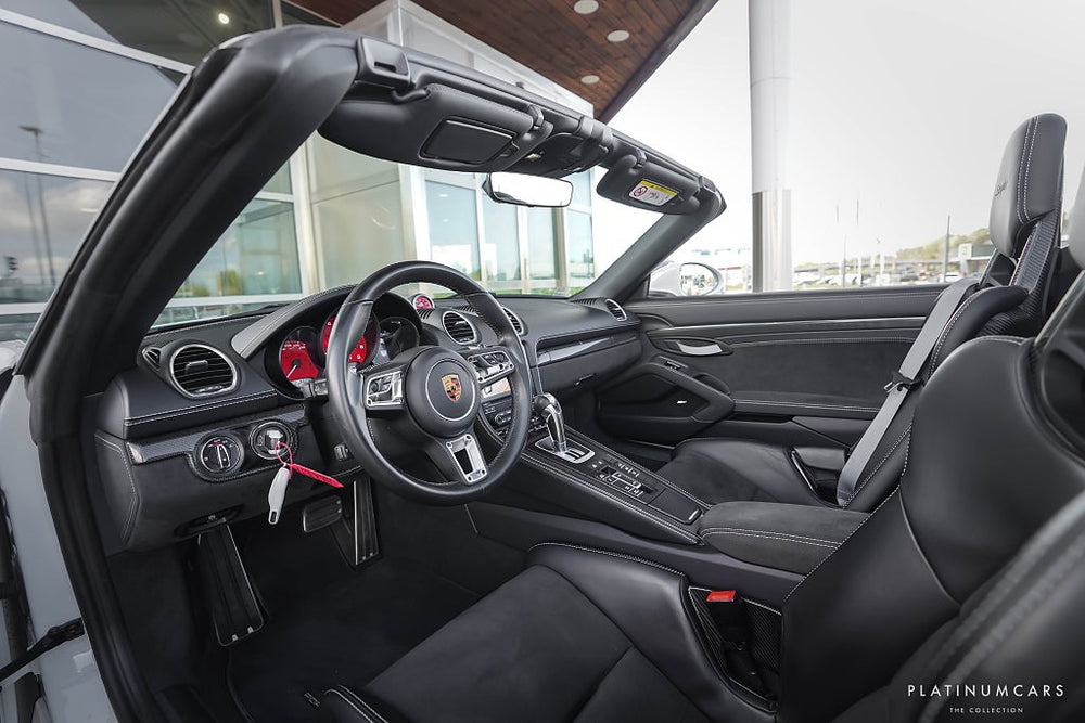 Porsche 718 Spyder PDK Spyder 420hk / Skalstolar / Kolfiber