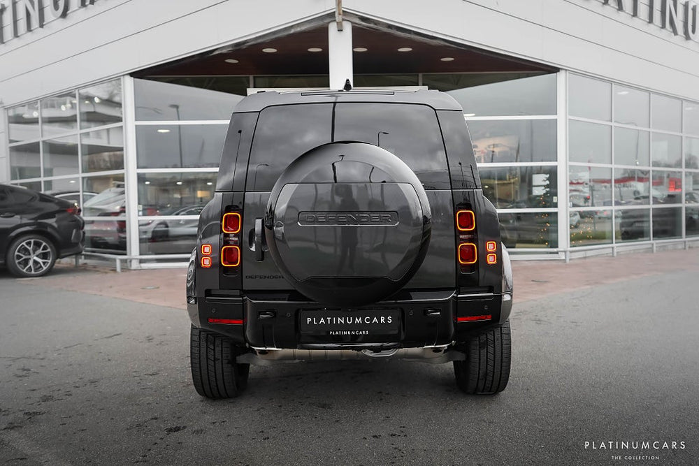 Land Rover Defender 110 P300e 110 X-Dynamic HSE / LEASEBAR