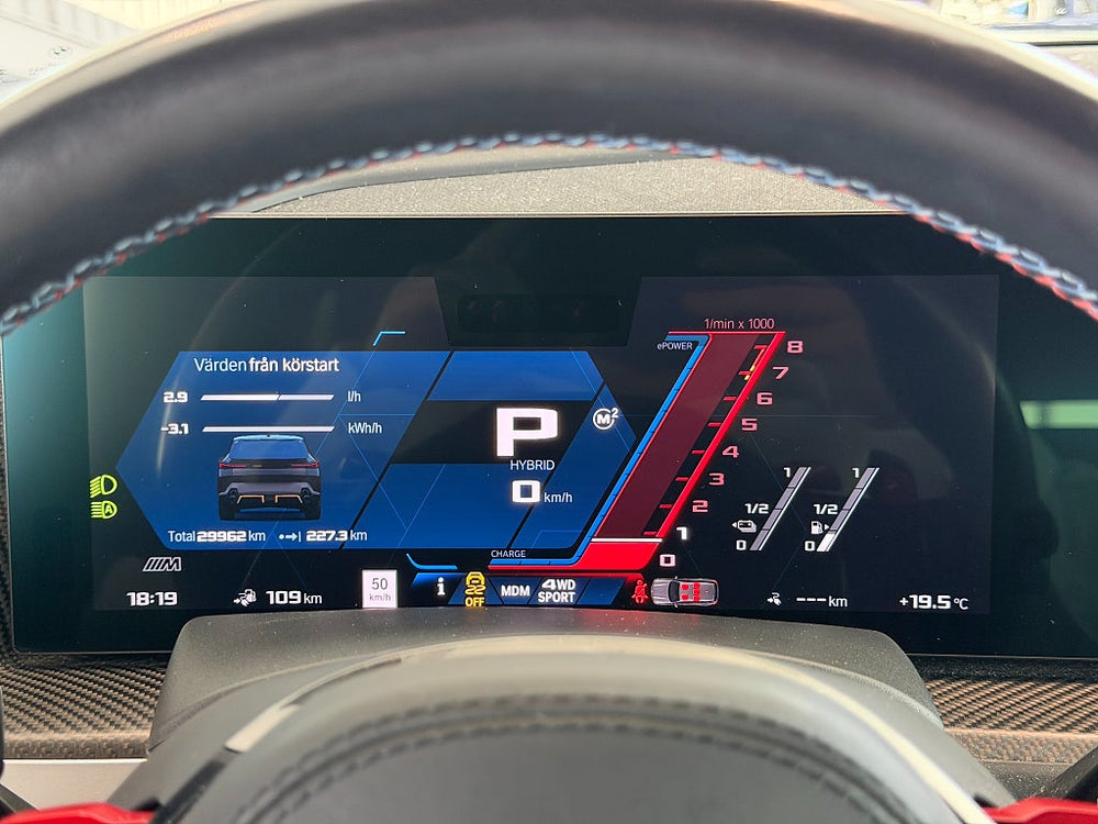 BMW XM xDrive 653hk / B&W / Connected Prof / 360° / Navi / HUD