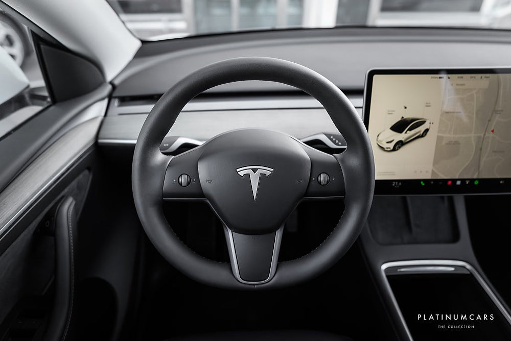 Tesla Model Y Standard Range / Sv.Såld / Leasebar / Drag