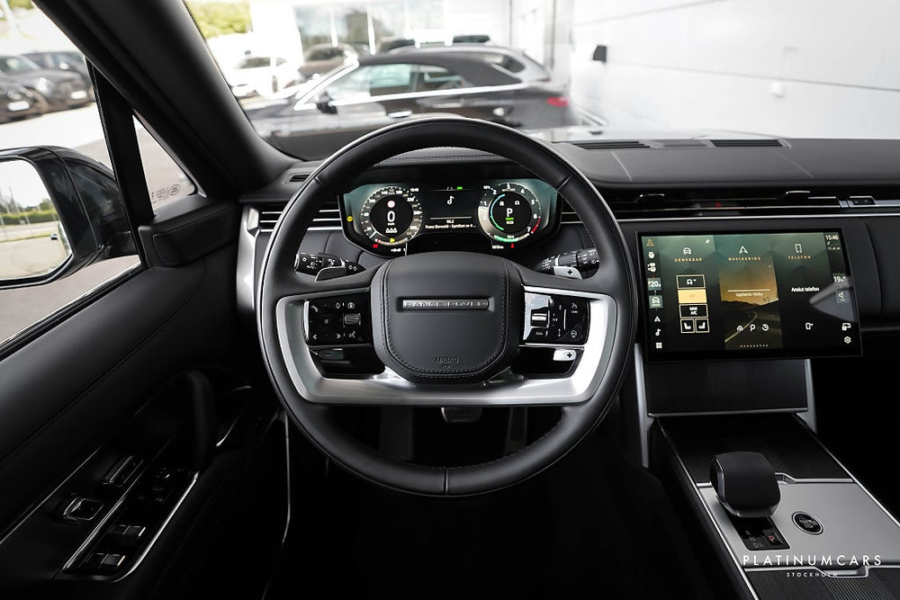 Land Rover Range Rover P550e Autobiography / LEASEBAR / Meridian / Massage