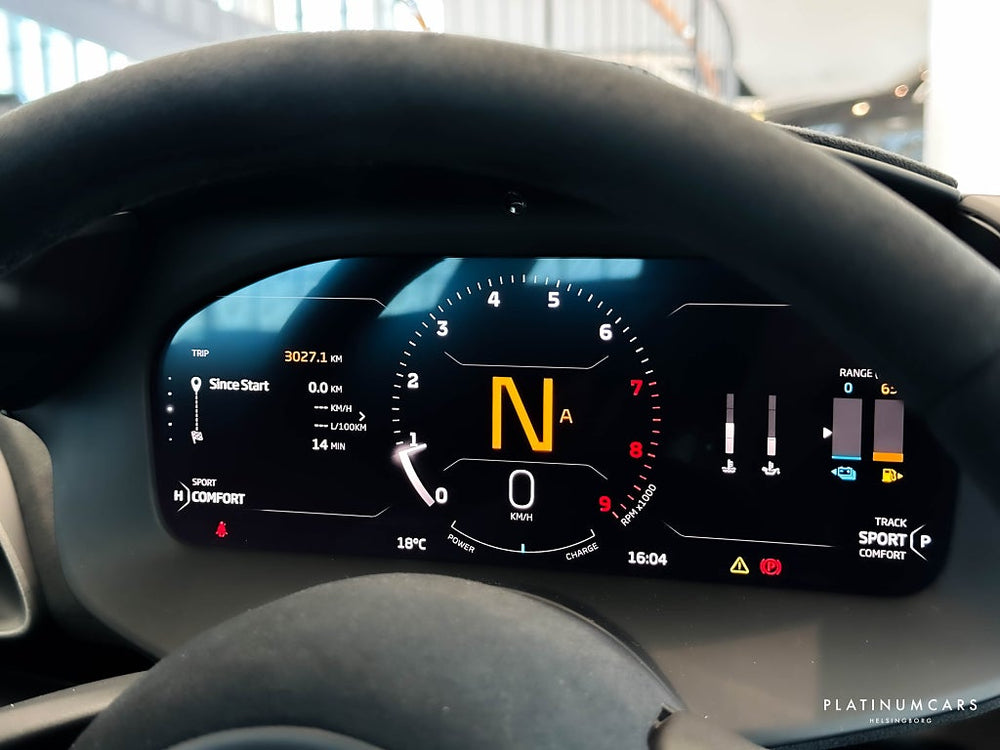 McLaren Artura 680hk / Sv.såld / Technology / B&W / Låga mil