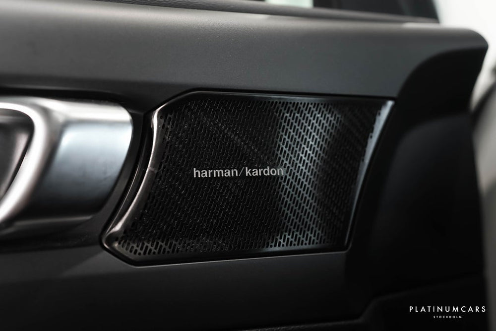 Volvo XC40 B4 AWD R-Design / LEASEBAR / H&K / Dragkrok
