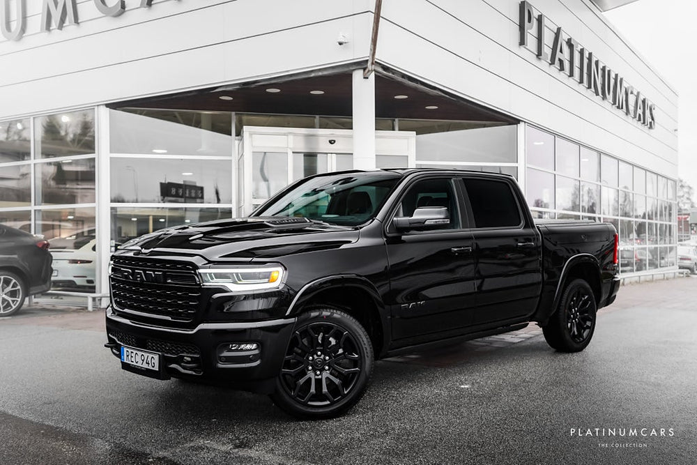 Dodge RAM Limited Rambox Tail /OMG LEV / NYBIL / LEASEBAR