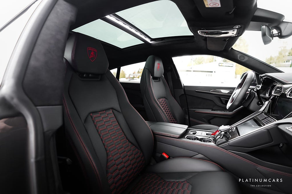 Lamborghini Urus S 666hk 2024 / Sv.såld / Style / Dark / B&O
