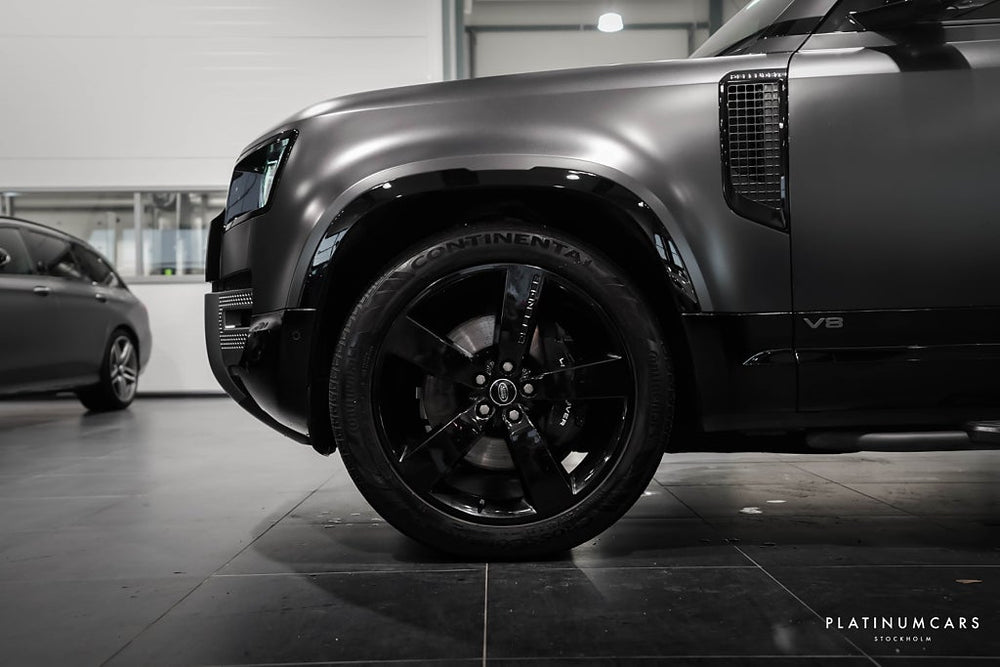 Land Rover Defender 110 V8 P525 / Carpathian Edition / Meridian / Panorama