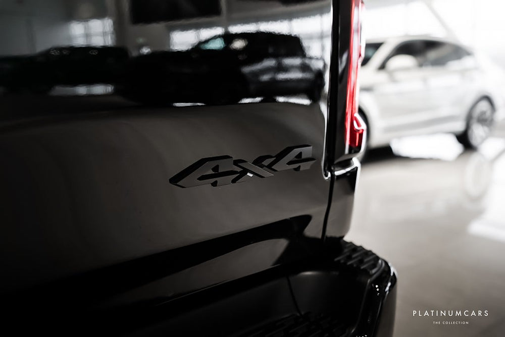 RAM 1500 Laramie Night Premium 2025 / NYA MOD/LEASEBAR