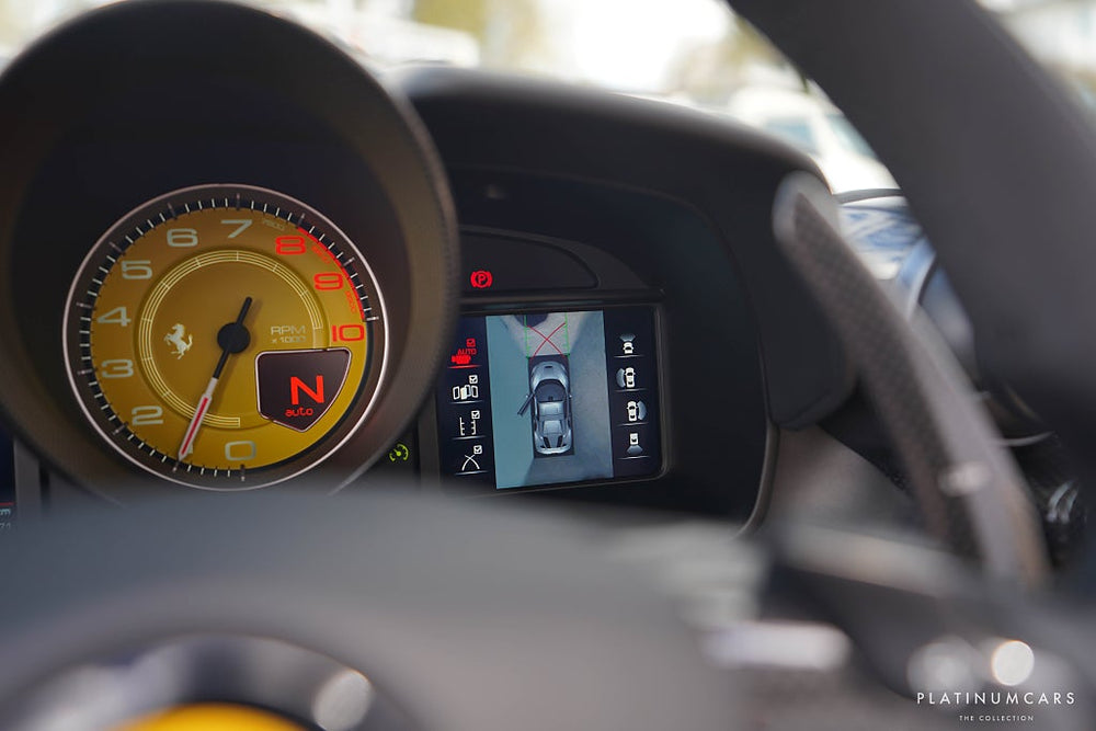 Ferrari F8 Spider 720hk / Kolfiber / Edizione Finale / Historical