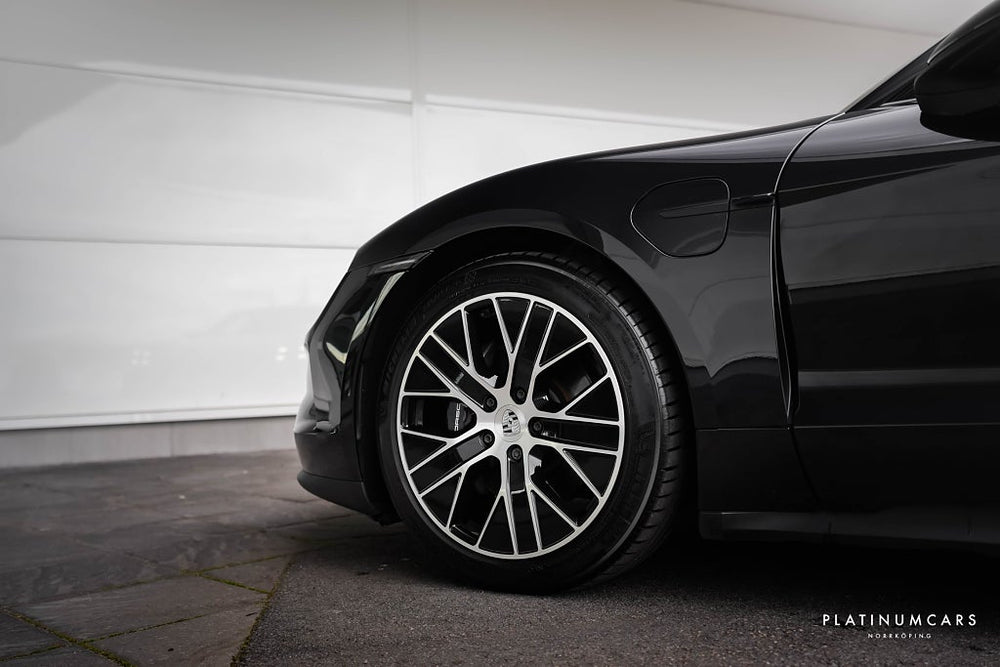 Porsche Taycan 435HK / Nya mod / LEASEBAR / Sv.Såld / SPEC