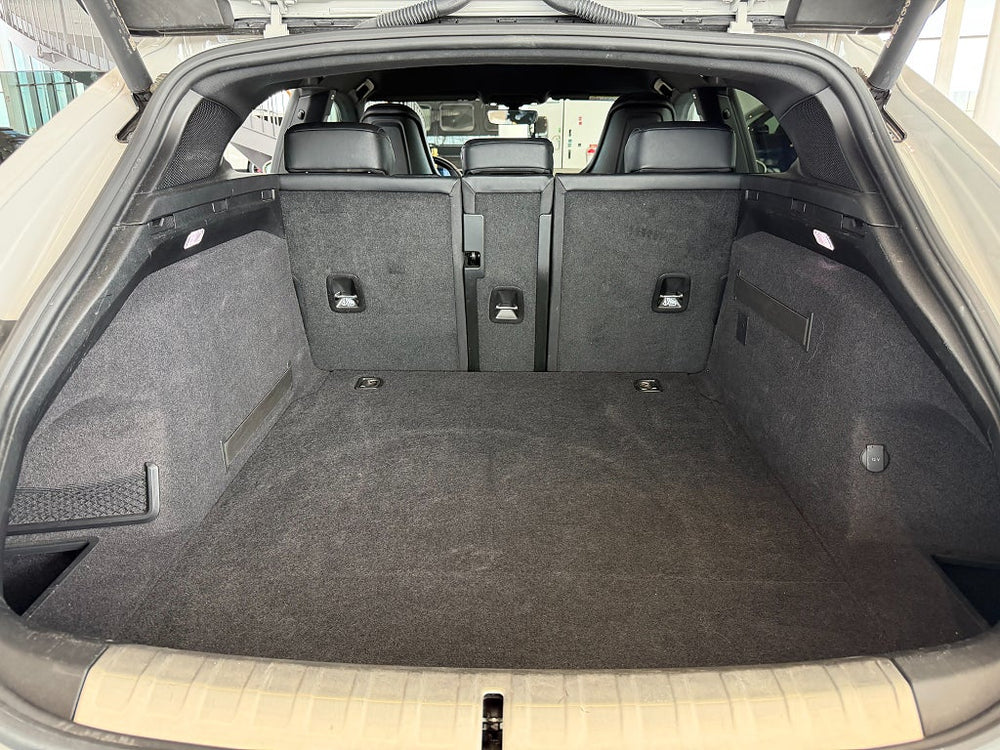 Porsche Taycan 4S Cross Turismo 571hk / LEASEBAR / Pano / BOSE