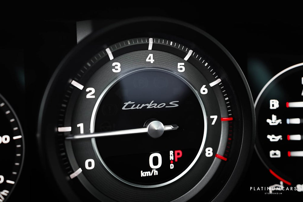 Porsche 911 992 Turbo S PDK / Sv.såld / Kolfiber / Lyft / Kolfiber