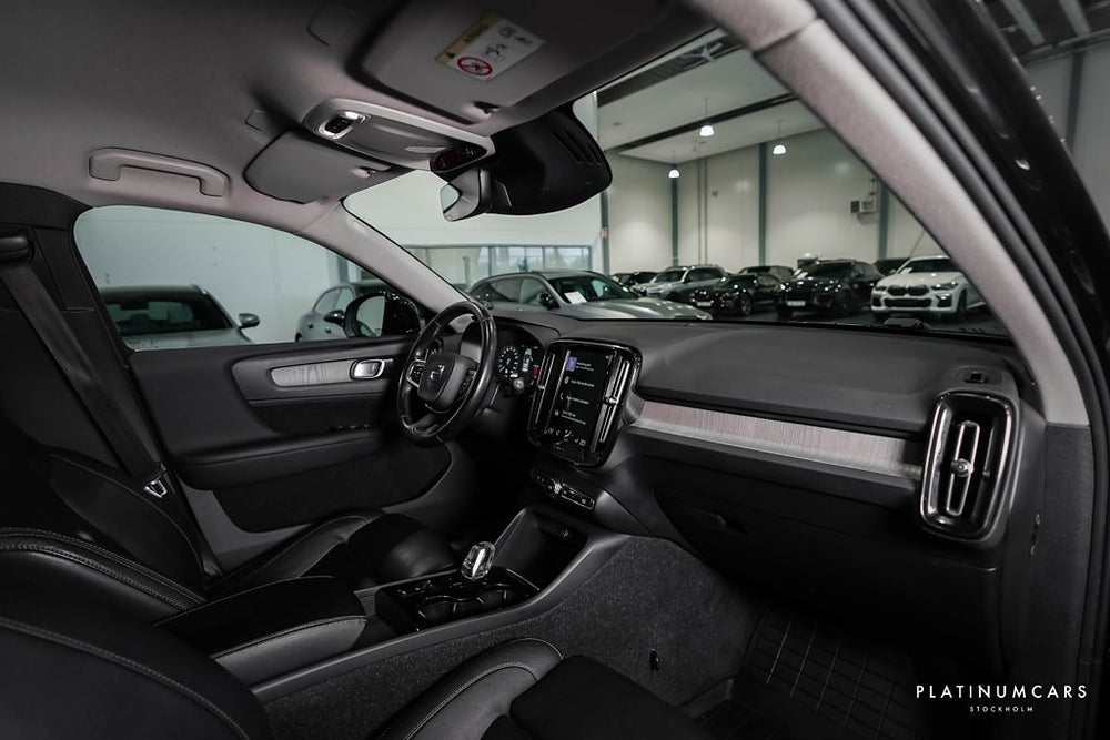Volvo XC40 Recharge T5 Inscription / LEASEBAR / Värmare / Dragkrok