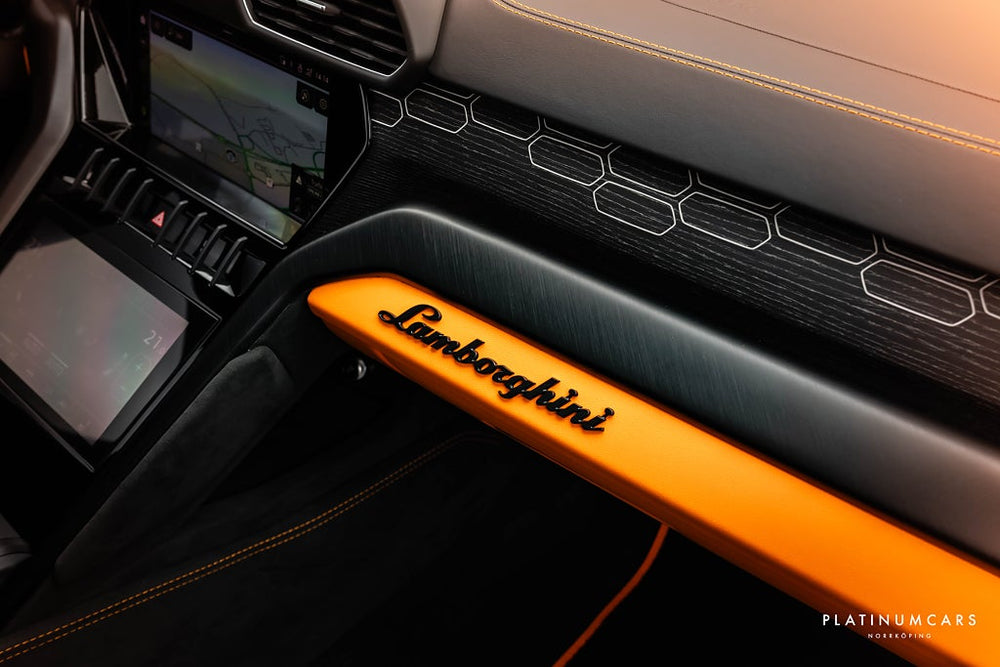 Lamborghini Urus S 666hk 2025 / Ad Personam / Blu Cepheus / Låga mil