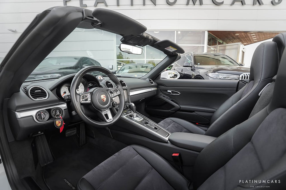 Porsche 718 Boxster PDK / Sport Chrono / Sport-Avgas / Sv.Såld