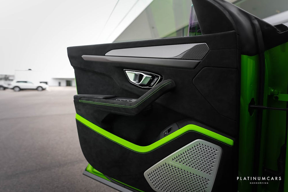 Lamborghini Urus Performante 666hk / AKRA / Full kolfiber
