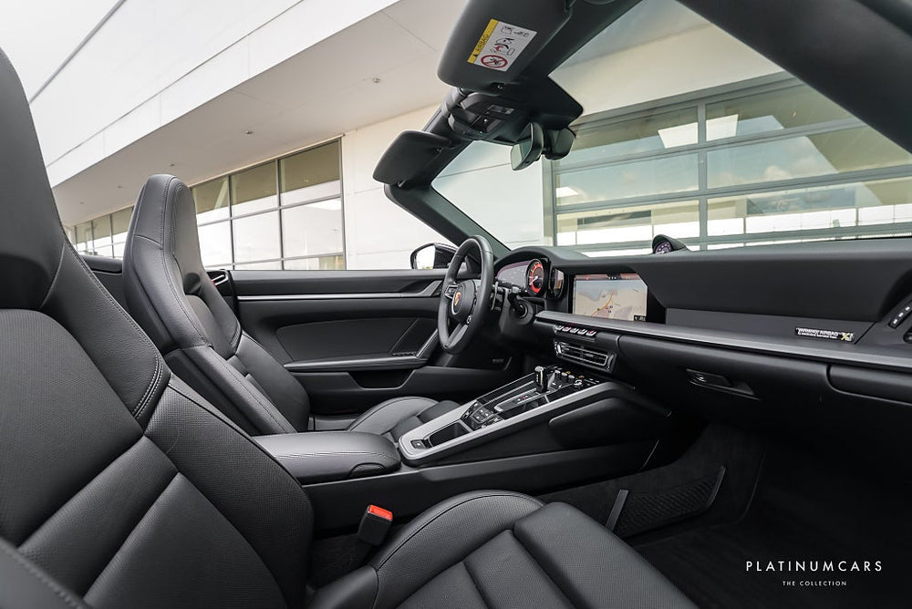 Porsche 911 992 Carrera 4S Cab PDK 450hk / Sv.såld / SE SPEC!