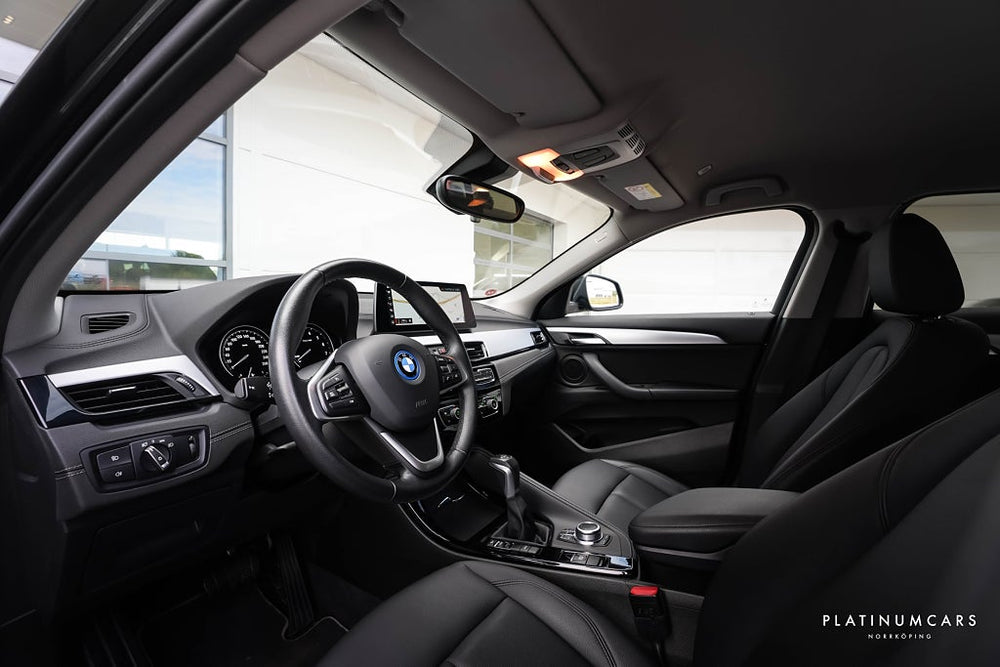 BMW X2 xDrive25e Steptronic Advantage 220hk / HUD / Sv.såld