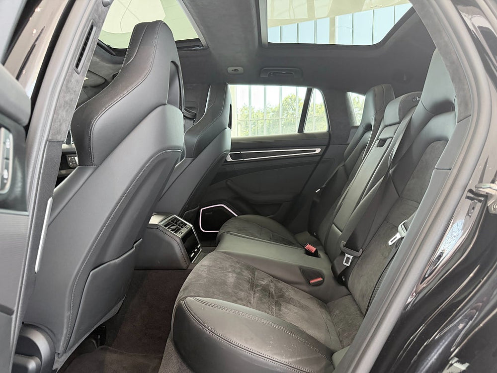 Porsche Panamera GTS Sport Turismo PDK 480hk / PDLS+ / Pano / Se Spec