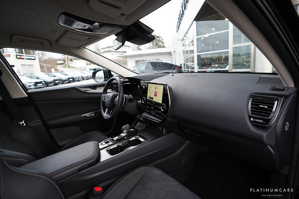 Lexus NX350h 350h E-CVT Hybrid Comfort 2025 / LEASEBAR  / 30+ bilar