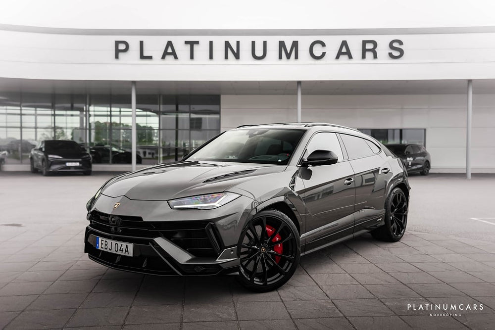 Lamborghini Urus S 666hk 2024 / Sv.såld / Style / Dark / B&O