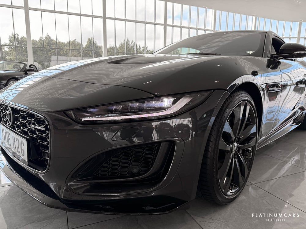 Jaguar F-Type P300 Quickshift R-Dynamic, R-Dynamic Black 2024