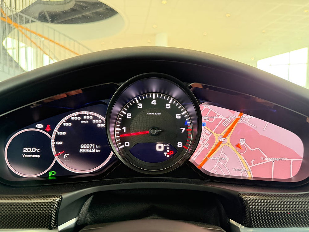 Porsche Panamera 4S PDK 440hk / PASM / Sport Chrono / PDLS / Navi / BOSE