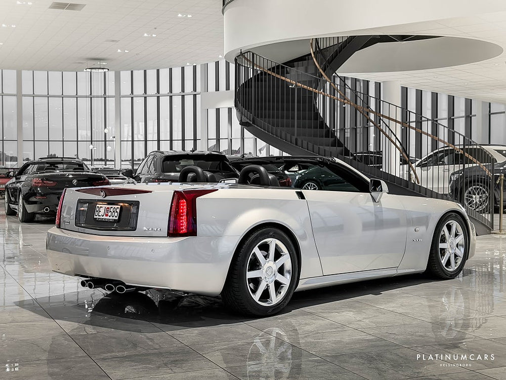 Cadillac XLR 4.6 V8 Hydra-Matic 320hk / Låga mil