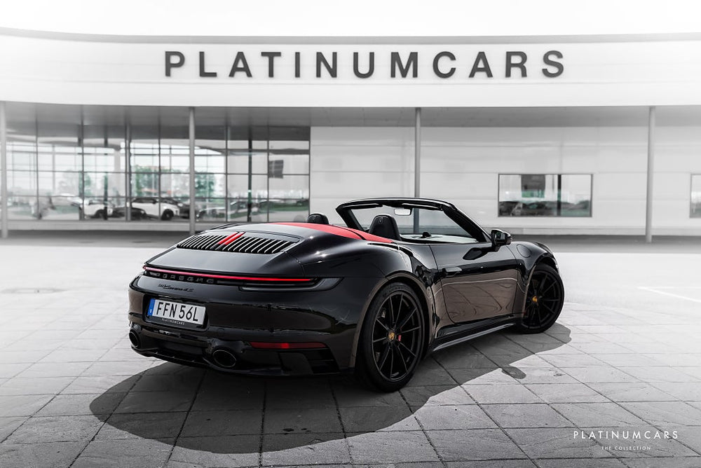 Porsche 911 992 Carrera 4S Cab PDK 450hk / Sv.såld / SE SPEC!