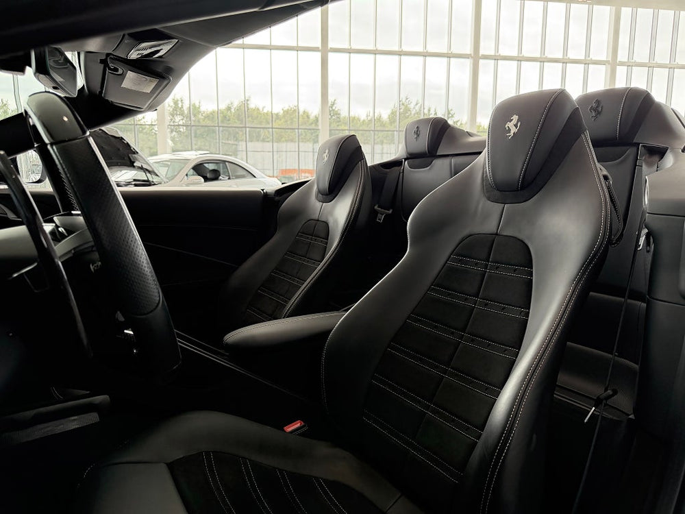 Ferrari Roma Spider V8 620hk / BluRoma
