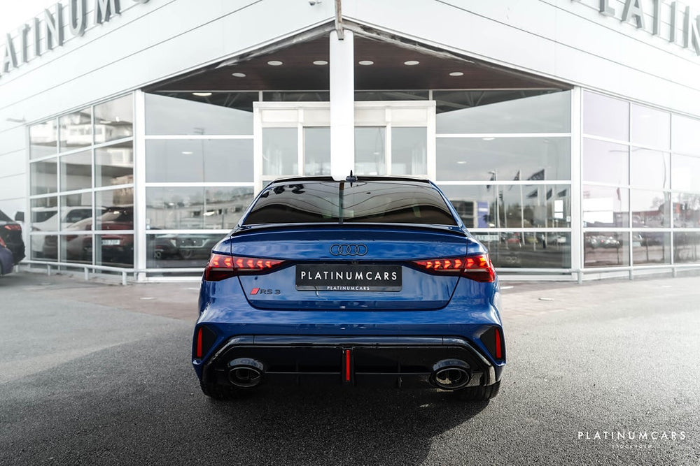 Audi RS3 Sedan Q 400hk 2025 / 14MIL / LEASEBAR / Skalstolar