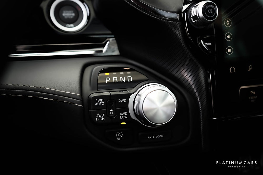 RAM 1500 Limited Rambox Night 2026 / LEASEBAR