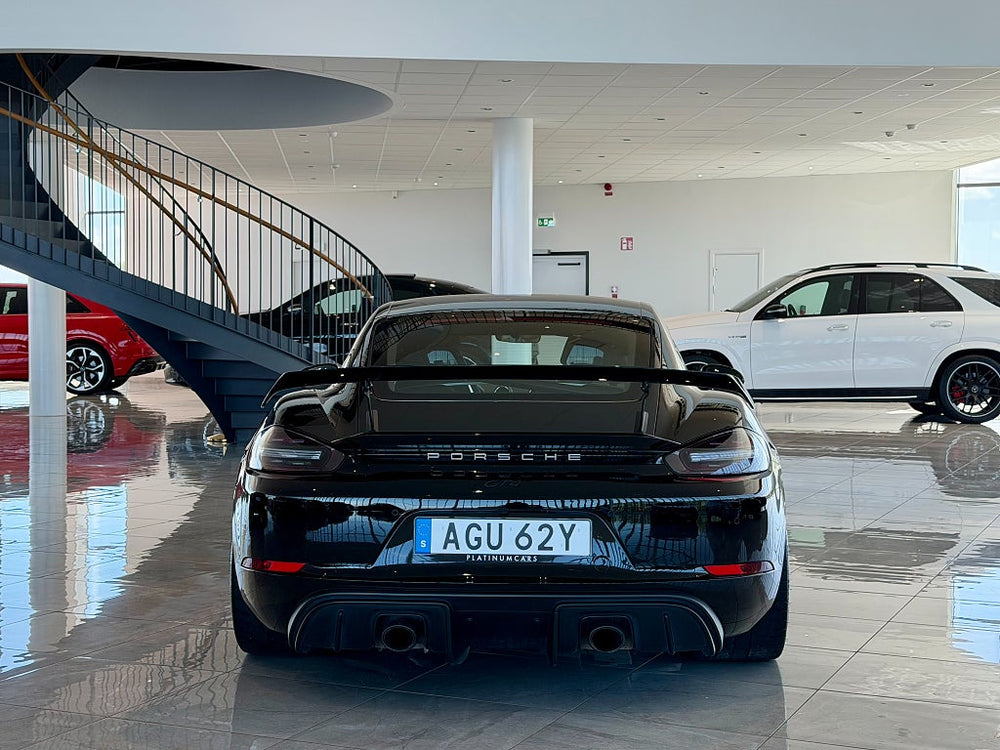 Porsche 718 Cayman GT4 PDK 420hk / PCCB / Milltek / Club-Sport Pkt
