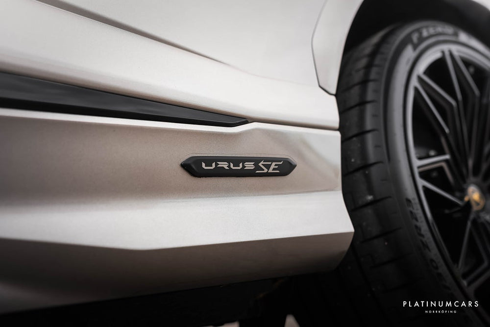Lamborghini Urus SE 800hk / Ad Personam / LEASEBAR / Akrapovic