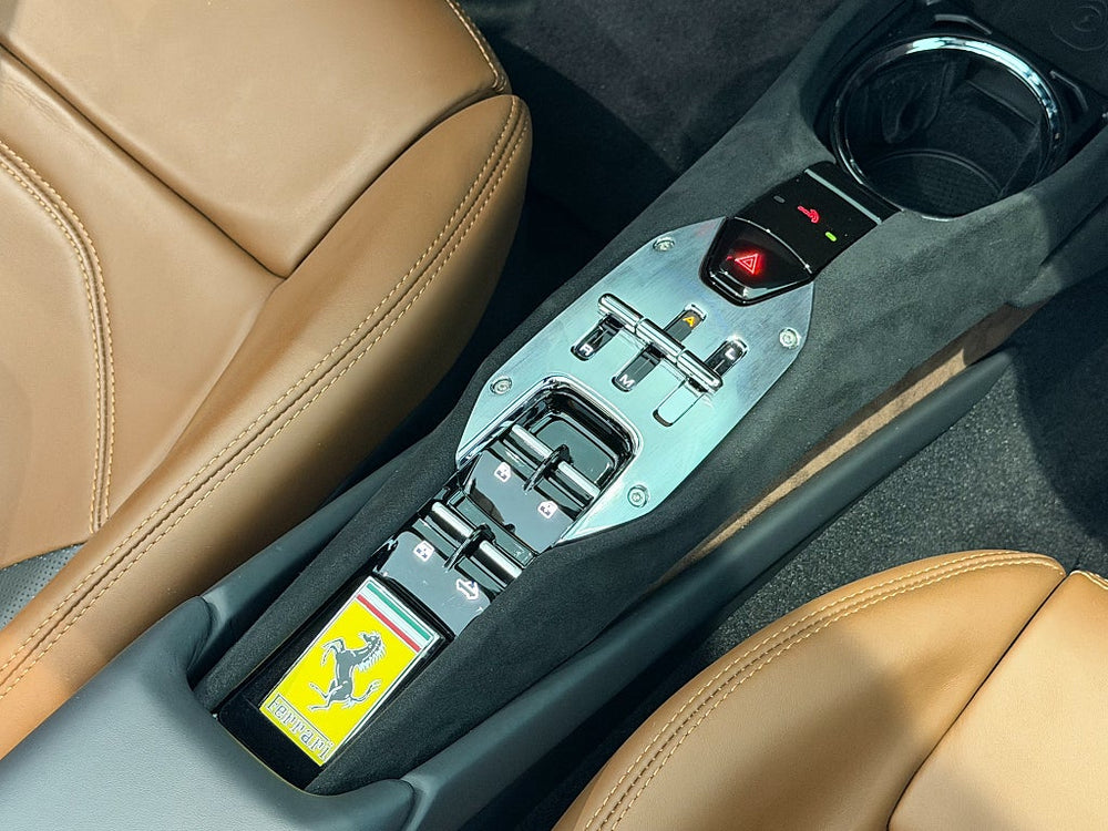 Ferrari 296 GTS 830hk / FULL CARBON / LIFT / SPECIALFÄRG