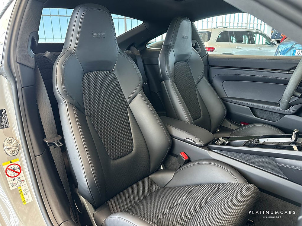 Porsche 911 992 Carrera T PDK 385hk / Sv.såld / Chrono / BOSE