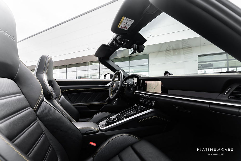 Porsche 911 992 Turbo S Cab PDK 650hk 2024 / Sv.såld
