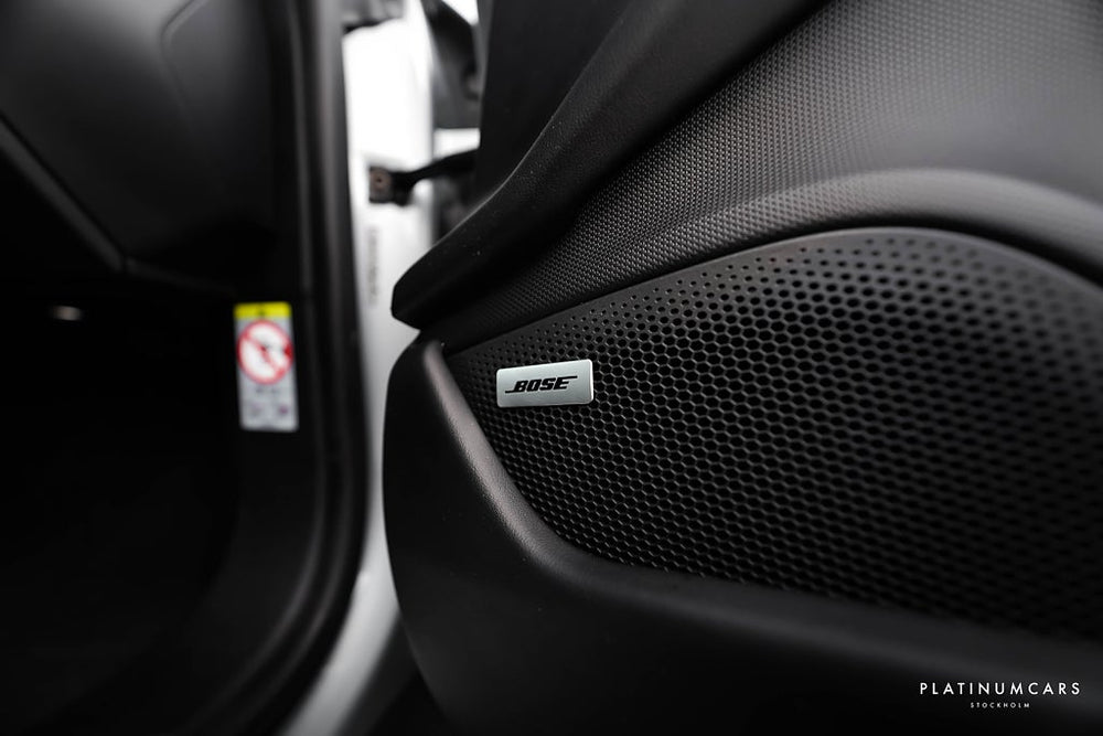 Porsche Taycan 4S Performance / BOSE / 18-vägs / Pano / SE SPEC