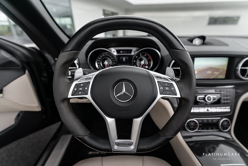Mercedes-Benz SL 63 AMG 5.5 V8 537hk / Taklucka / Kolfiber